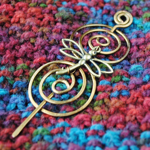 Wizard Shawl Pin - Charmed Fandoms Bronze