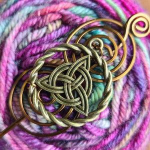 Celtic Triquetera Shawl Pin - Charmed Bronze